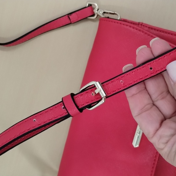 Steve Madden red crossbody clutch purse adjustable detachable strap 8 x 5 - Picture 5 of 11